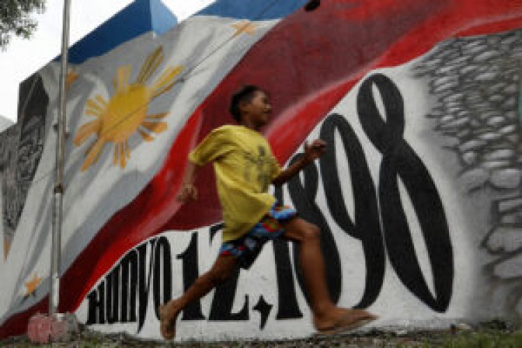 Philippines may need ten years to bring debt-to-GDP ratio down to 40%