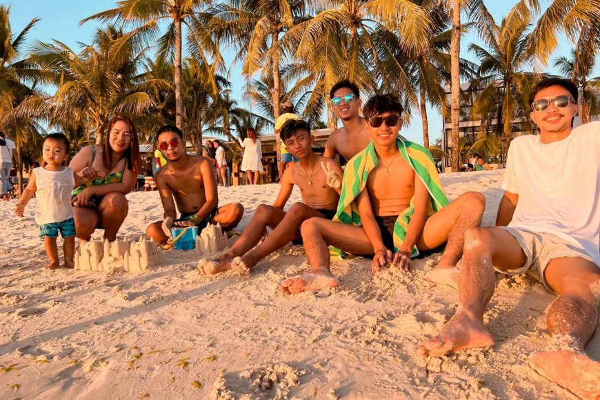 Boracay: The Island That Brought My Family Even Closer thumbnail